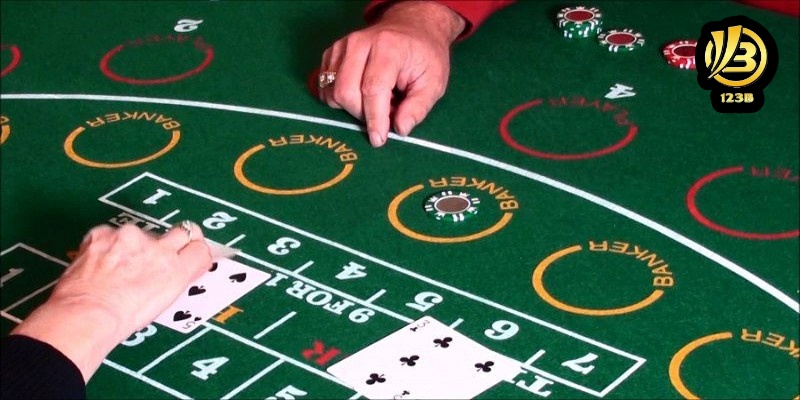 Khám phá quy tắc tính điểm Baccarat là gì để người chơi dễ sử dụng